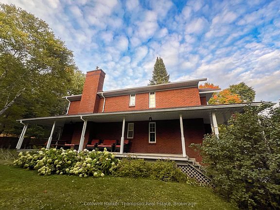 4th image of 21 Birchwood Dr