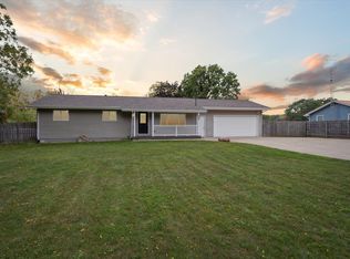 1015 E Berry Rd, Rives Junction, MI 49277