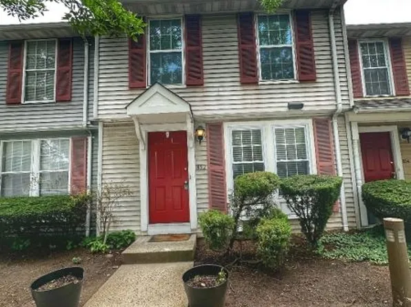 852 Valley St #2, Vauxhall, NJ 07088