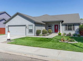 7212 W 6th Pl, Kennewick, WA 99336