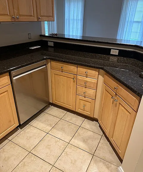 1000 Davenport Ave #1102 — Photo 5