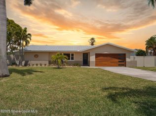 931 S 4th St, Cocoa Beach, FL 32931