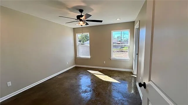 1 bed, 1.0 bath, 1000 sqft, $1,050 — Photo 3