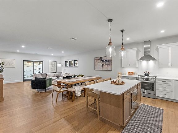 2nd image of 134 Court St #7