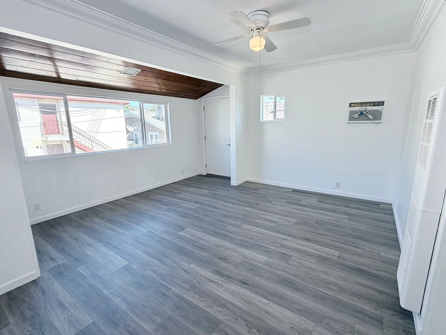 2 bed, $2,600 — Photo 3