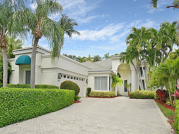 Home For Sale In Broken Sound Country Club