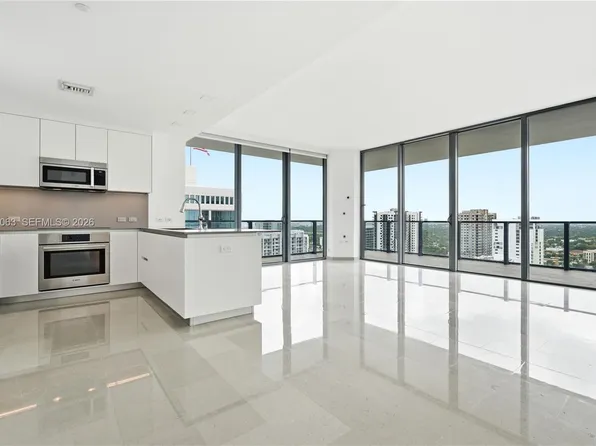 88 SW 7th St APT 2302, Miami, FL 33130