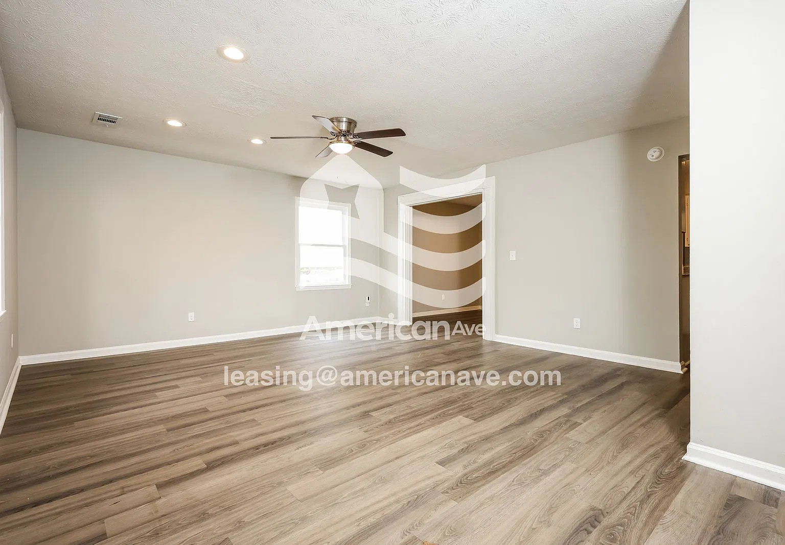 4 bed, 2.0 bath, 2115 sqft, $1,897 — Photo 4