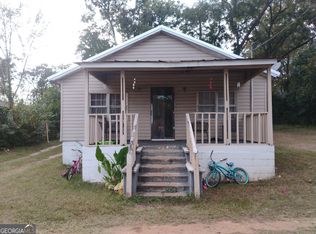 129 N Lumpkin St, Hawkinsville, GA 31036