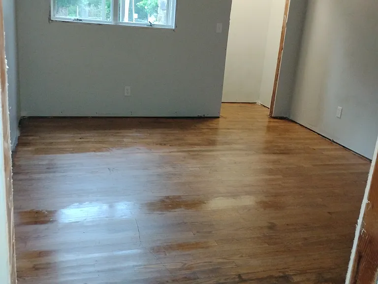 3006 E Gasconade St — Photo 12