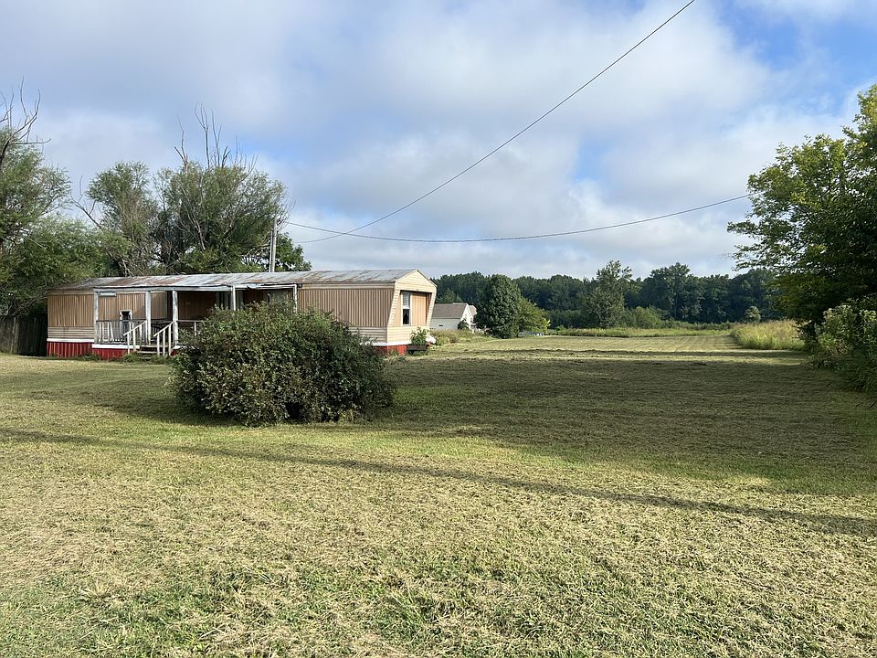 2nd image of 185 Shuab Rd