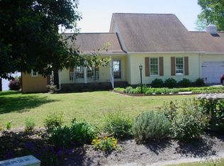 124 Country Club Dr, Edenton, NC 27932