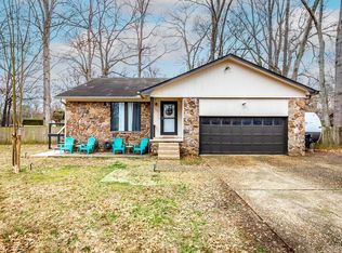 130 Foxdell Cir, Jacksonville, AR 72076