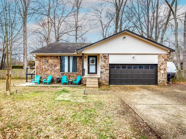 130 Foxdell Cir, Jacksonville, AR 72076