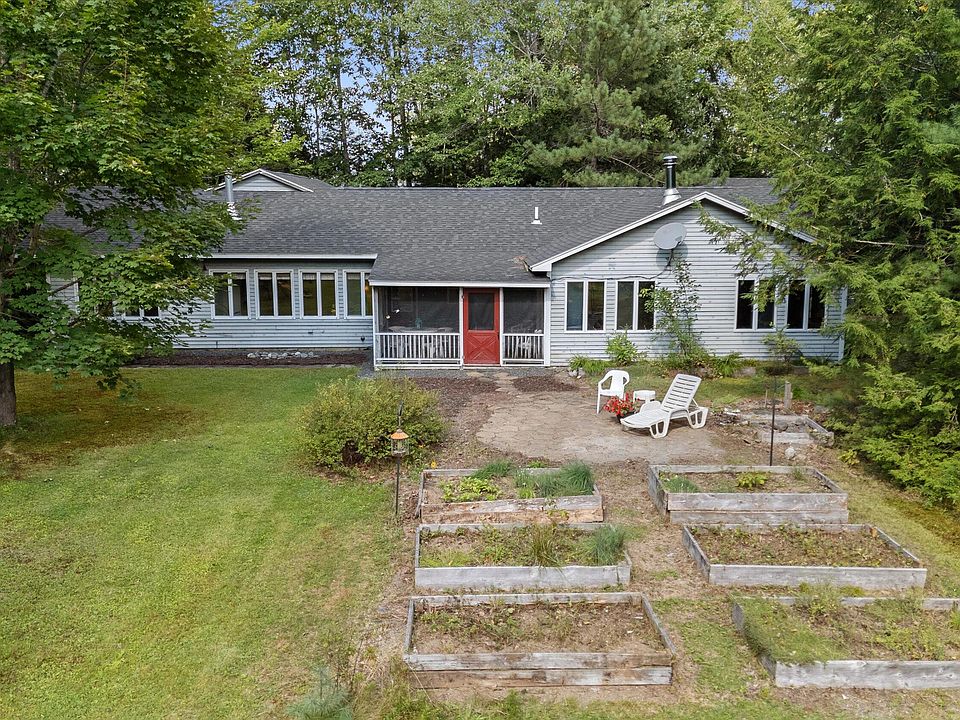 2nd image of 220 Scotts Point Road