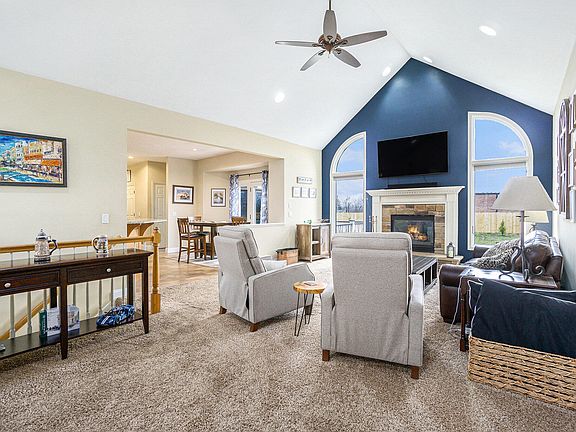 5th image of 1371 Ashton Woods Ct