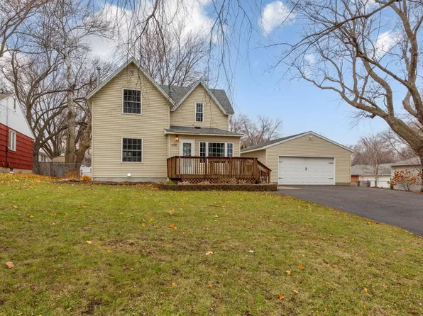 638 Mineral Springs Rd NE, Owatonna, MN 55060