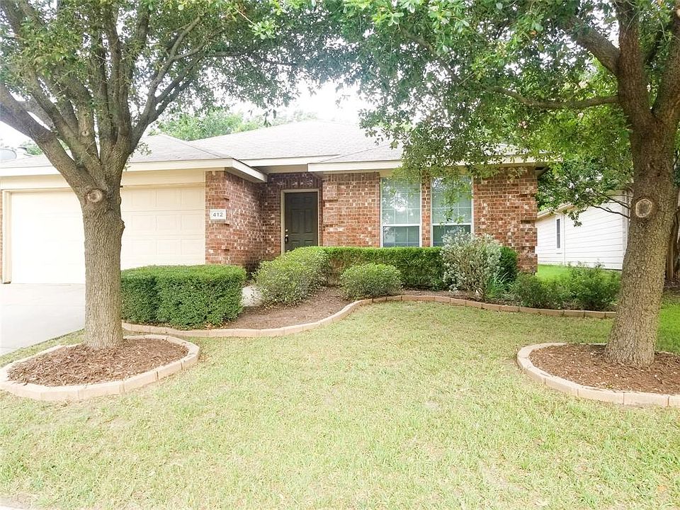 1st image of 412 Dogwood Dr