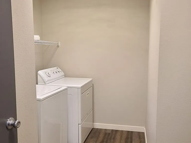 3014 N Gillis Ct — Photo 13