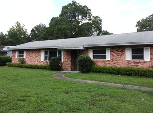 504 Holly Ln, Deland, FL 32724