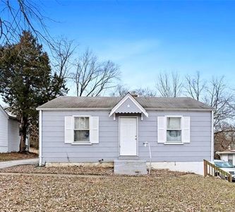 10015 Imperial Dr, Saint Louis, MO, 63136