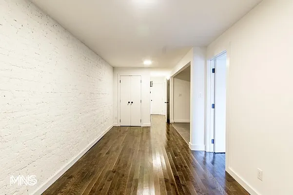 Rented by MNS | media 15