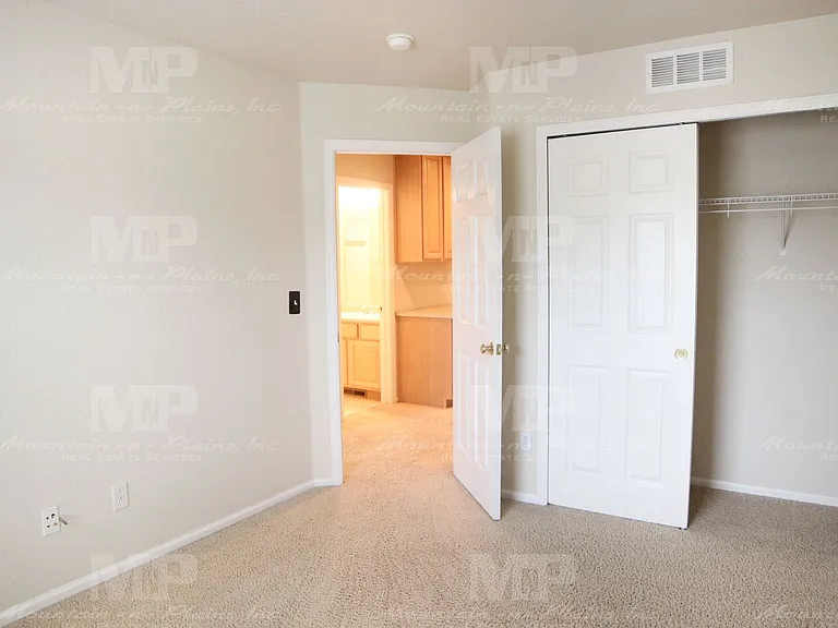 3826 Eclipse Ln — Photo 15