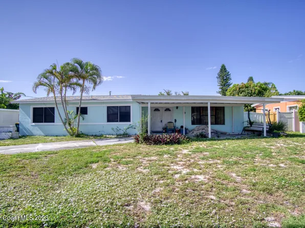 453 S Waterway Dr, Satellite Beach, FL 32937