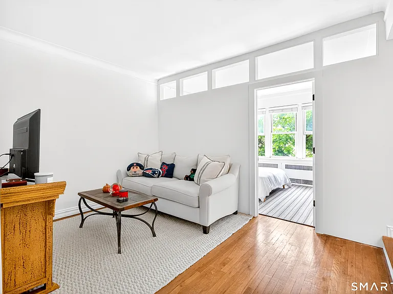 70 Strawberry Hill Ave #6-3C — Photo 5