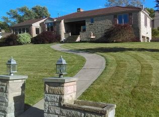 1026 Thornwood Dr, Pittsburgh, PA 15234