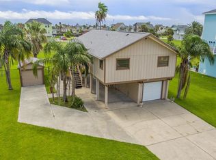 16607 John Silver Rd, Jamaica Beach, TX 77554