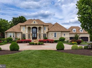 401 Willow Ln, Southampton, NJ 08088