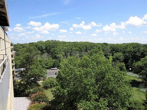 4th image of 6621 Wakefield Dr APT 909
