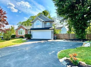 15764 Beau Ridge Dr, Woodbridge, VA 22193