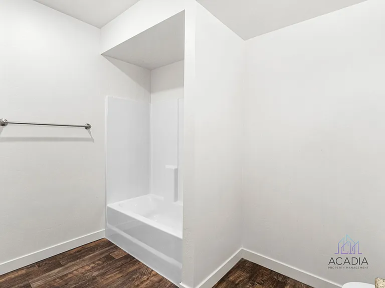 533 S 850 E — Photo 16