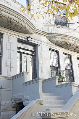 Rented by Living New York | media 24