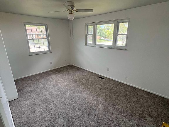 4th image of 5820 Corlett Ct