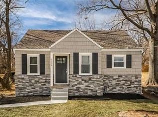 5224 Newton St, Overland Park, KS 66202
