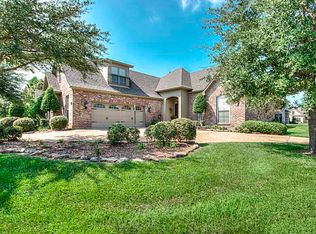 125 Devereaux Dr, Bossier City, LA 71111