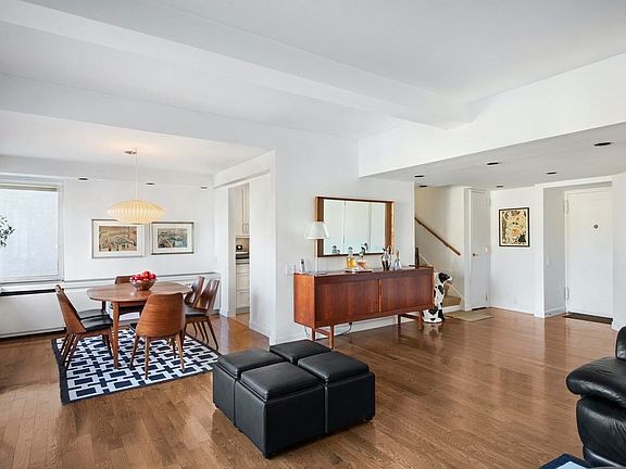 2nd image of 215 E 79th St APT 15E