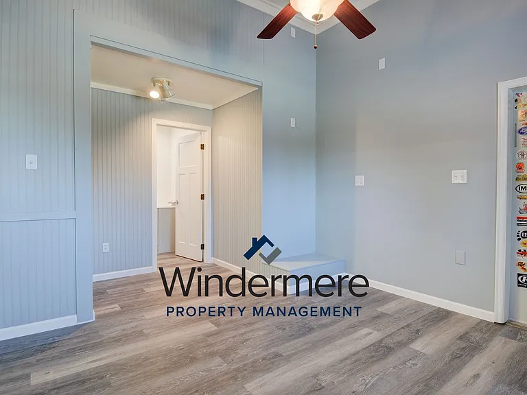 2480 N Bluff Rd — Photo 14