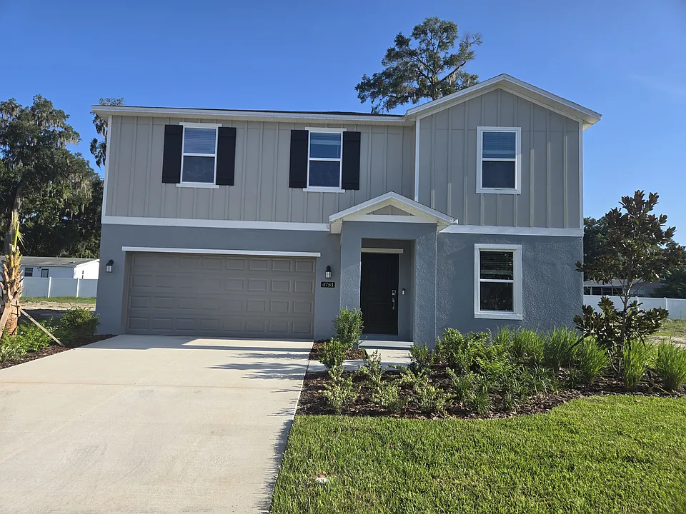 4751 NW 16th Pl