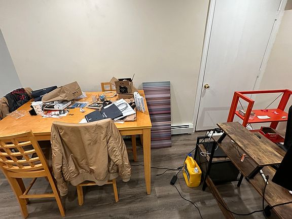 5th image of 29 Lambert St #29B
