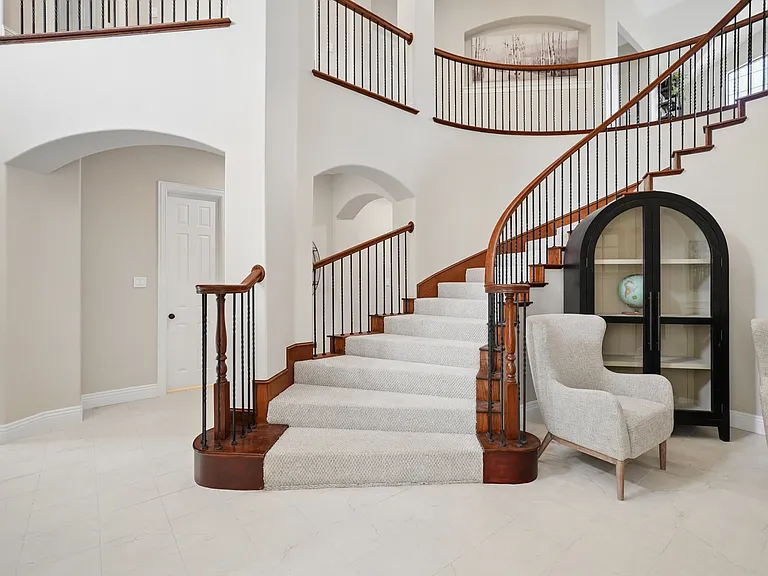 8319 Midway Rd — Photo 2