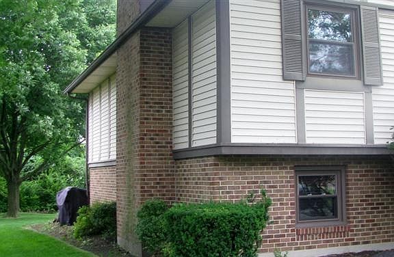 4th image of 5591 Savina Ave