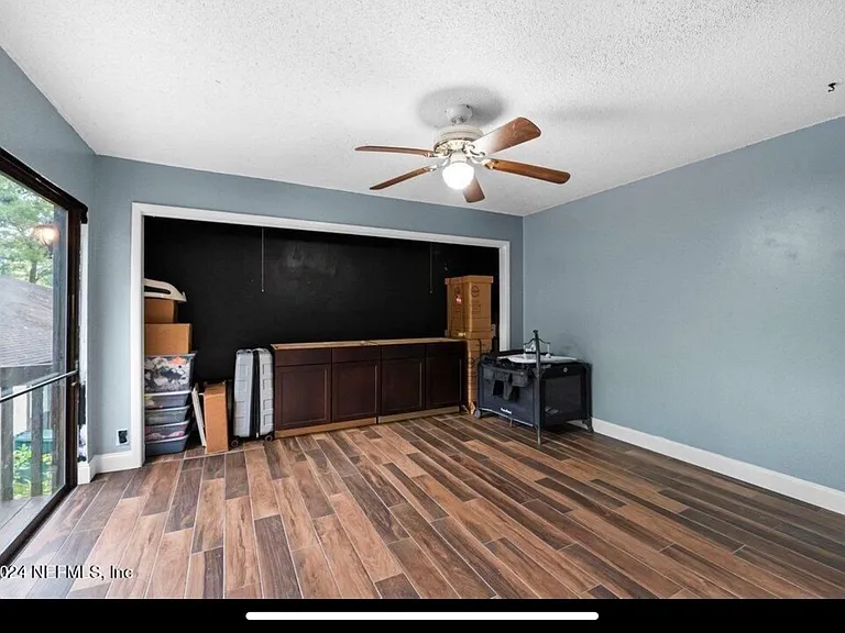 10365 Big Tree Ln — Photo 10