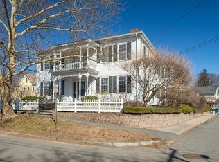 64 Hawley St #B, Northampton, MA 01060