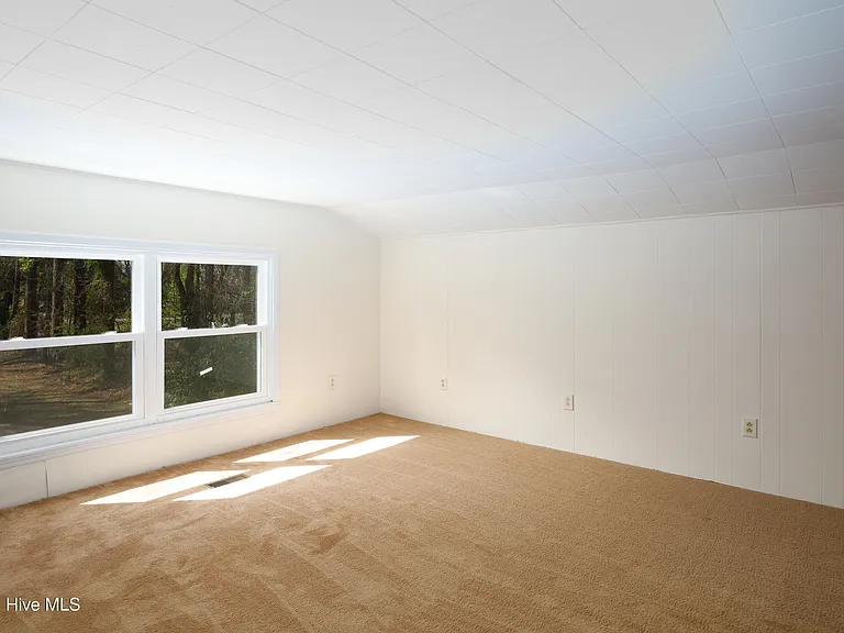 1190 Blue Creek Rd #B — Photo 29
