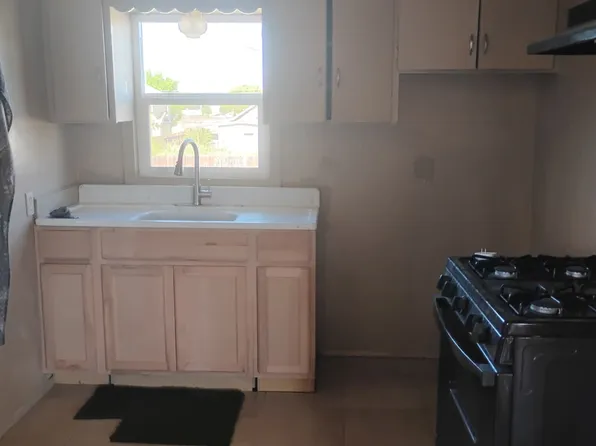 North H Street - 320 1/2, 320 N H St, Tulare, CA 93274