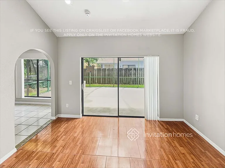 11585 Gorham Dr — Photo 5
